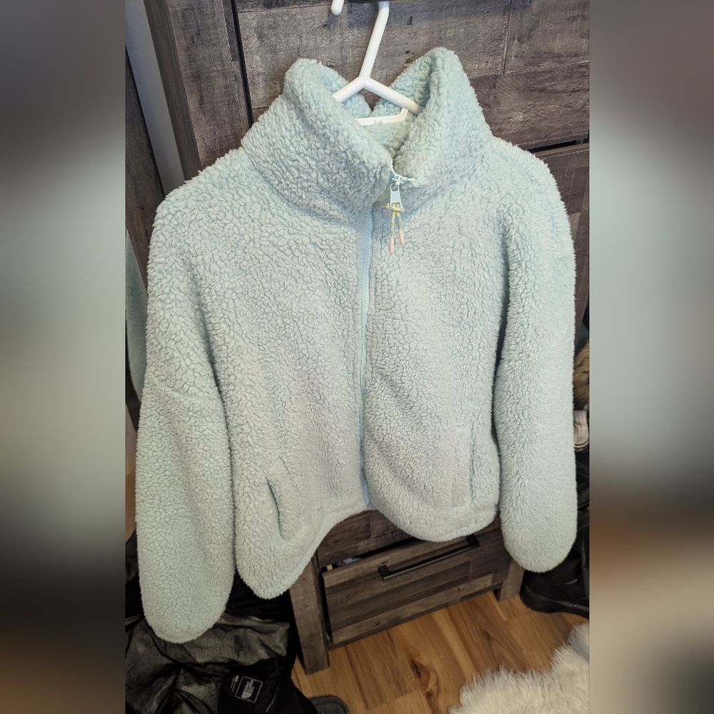 American Eagle Outfitters Blue Puffer Jacket